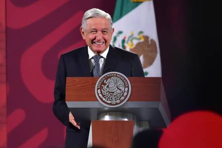 El Gobierno de México analiza creación de Línea Aérea Nacional 