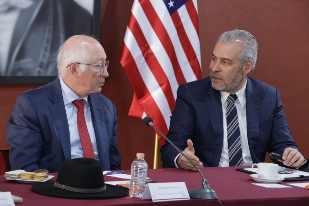 No existe una investigación en Estados Unidos relacionada a AMLO: Ken Salazar 