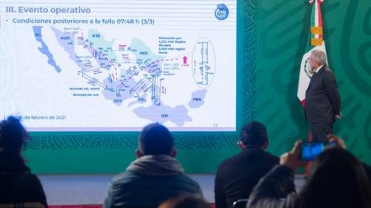 AMLO llama a la población a ahorrar energía eléctrica para garantizar suministro en el país 