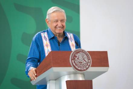Invertir en programas de desarrollo para resolver de fondo fenómeno migratorio, propone AMLO al gobierno de EE.UU. 