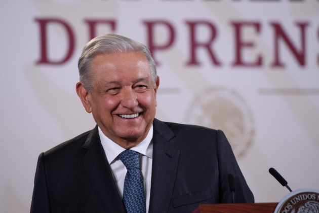 Soberanía y electricidad para todos a menor costo, objetivos de reforma de la 4T: AMLO 