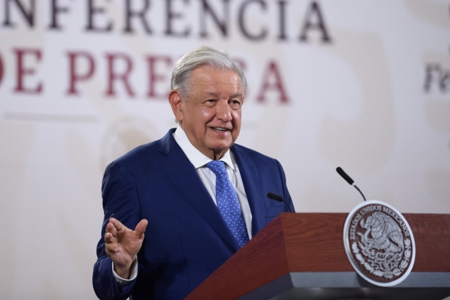 Baja flujo migratorio más del 50 por ciento por esfuerzo conjunto México-Estados Unidos: AMLO