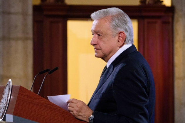 AMLO envía pésame a familiares de víctimas por caída de templete de MC en Nuevo León 