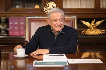 AMLO convoca al pueblo de México a participar en el informe en el Zócalo por tercer aniversario de la 4T 