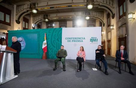 Avanzan acciones hacia la independencia energética; mejorarán condiciones laborales en Pemex: AMLO reafirma 