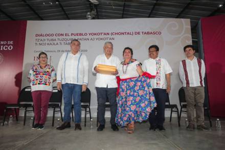 AMLO  instruye a la Secretaría de  Comunicaciones y  Transportes  analizar proyecto de puente en el río Usumacinta
