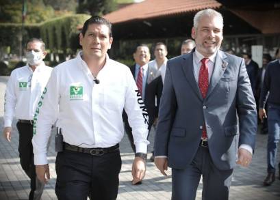 Tiempo Presente: La Opinión de Rubén Villa  