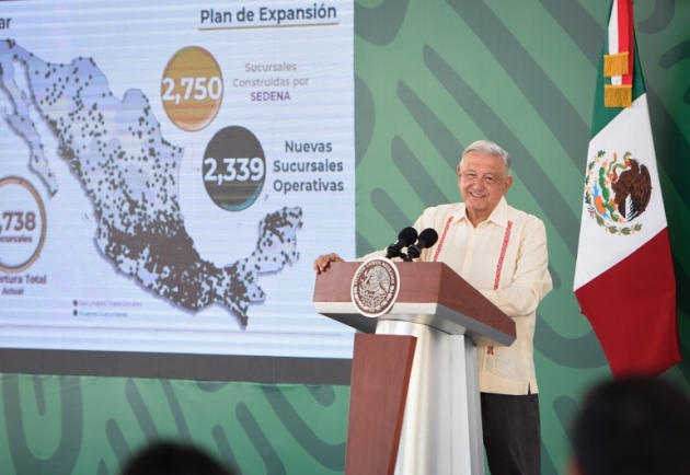 La Marina Mexicana rinde informe de seguridad en Veracruz 