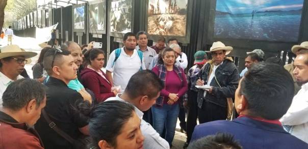 DIPUTADA FEDERAL MARIA CHÃVEZ ATIENDE PETICIONES DE AUTORIDADES COMUNALES DE LA MESETA PURÃ‰PECHA EN CONGRESO DE LA UNIÃ“N  