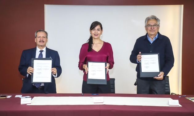 Beneficiará SEE a más de 12 mil 500 estudiantes con lentes gratuitos 