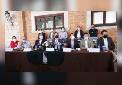 URGEN EMPRESARIOS MICHOACANOS LIBERACIÃ“N DE VÃAS FÃ‰RREAS
