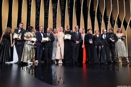 LOS GANADORES: LISTA COMPLETA DE LOS TRIUNFADORES DEL  FESTIVAL DE CANNES 2021 