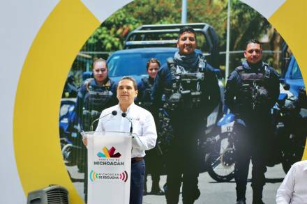 Seguridad, en buenas manos con policías certificados: Gobernador Aureoles Conejo de Michoacán