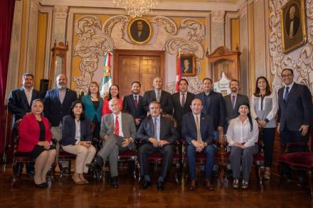 Fortalece Raúl Morón lazos de unión entre Morelia y la República de Cuba