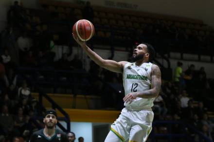 AGUACATEROS LOS BASQUETBOLISTAS TRIUNFAN EN EL PRIMERO DE LA SERIE CONTRA ABEJAS  