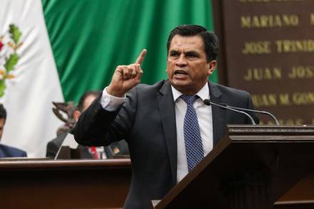 Diputados voraces violentan Ley Orgánica del Congreso: GPPAN
