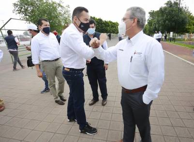 Llama Carlos Herrera a no relajar las medidas de autocuidado