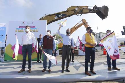Da Gobernador banderazo de arranque de construcción del Distribuidor Vial Mil Cumbres