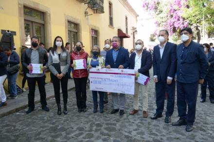 Para estimular la recuperación económica en Morelia, entrega Raúl Morón nuevo paquete de créditos*