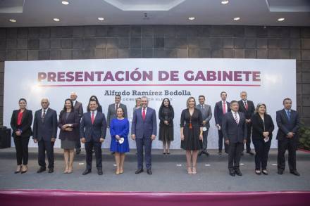 Presenta Alfredo Ramírez Bedolla al Gabinete Legal; serviremos a Michoacán con honestidad y experiencia, afirma 