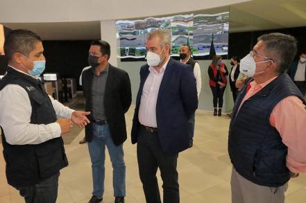 Supervisan Gobernador y Secretario de Seguridad operatividad del C5i 