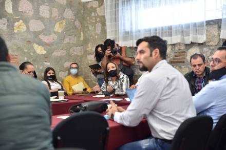 De la mano de los maestros, trabajaremos por una educación inclusiva en Michoacán 