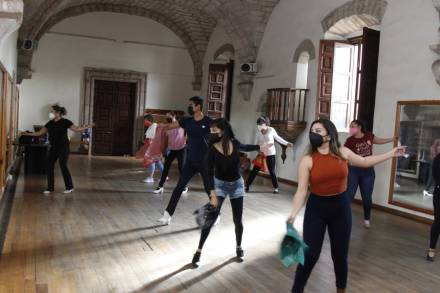  Son 165 talleres que la SECUM ofrece en materia de educación artística 