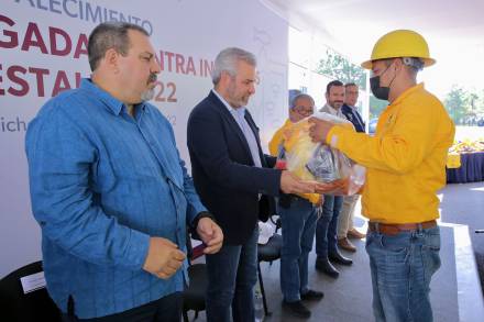 Más de 11 mdp invertidos este año para el combate de incendios en Michoacán: Alfredo Ramírez Bedolla