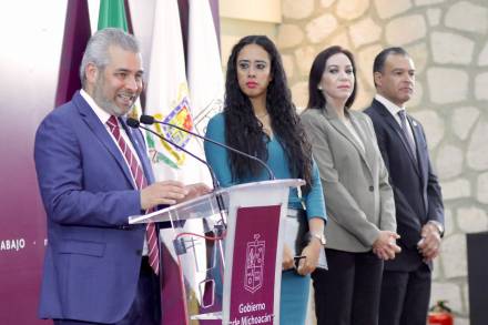 Gobierno de Michoacán impulsa justicia salarial y rescate financiero del Colegio de Bachilleres 