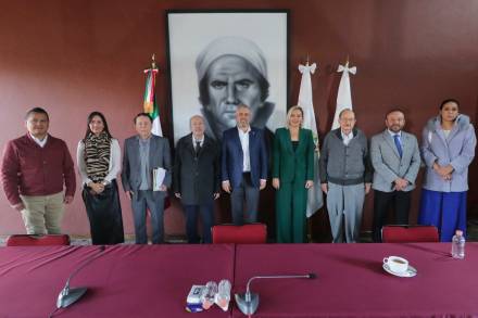 Felicita Alfredo Bedolla a Yarabí Ãvila, nueva rectora de la UMSNH, y reitera el respaldo del gobierno a la Universidad