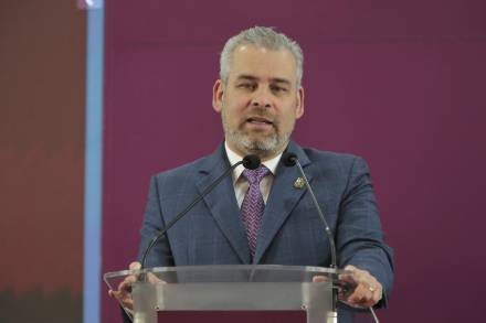 En coordinación con ciudadanía, construimos el Programa Especial de Migración: Alfredo Ramírez Bedolla 