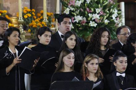 Invita Secum a participar en su coro institucional 