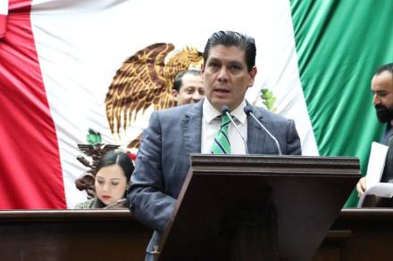 Con iniciativa, busca Ernesto Núñez aplicar principios de inclusión en Obras de Desarrollo 
