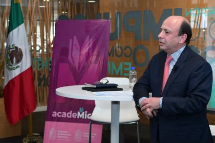 Exponen beneficios de la propiedad industrial para emprendedores 