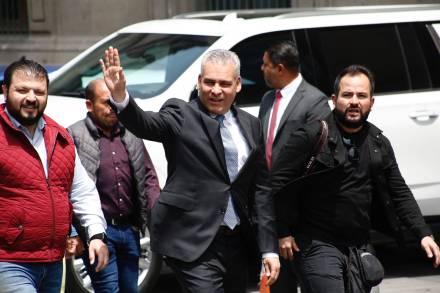 Ramírez Bedolla y gobernadores reforzarán programas sociales y entrega de tarjetas para el Bienestar 