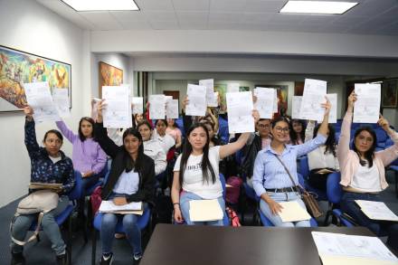 Alfredo Ramírez Bedolla puso fin a Venta de Plazas de la SEE en Michoacán 