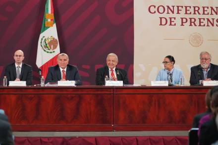 Gobernadores y AMLO cierran filas para reforzar programas sociales 