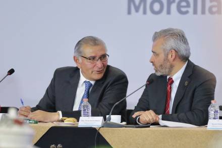 Reconoce Alfredo Ramírez Bedolla acompañamiento de Adán Augusto para la estabilidad del Estado 