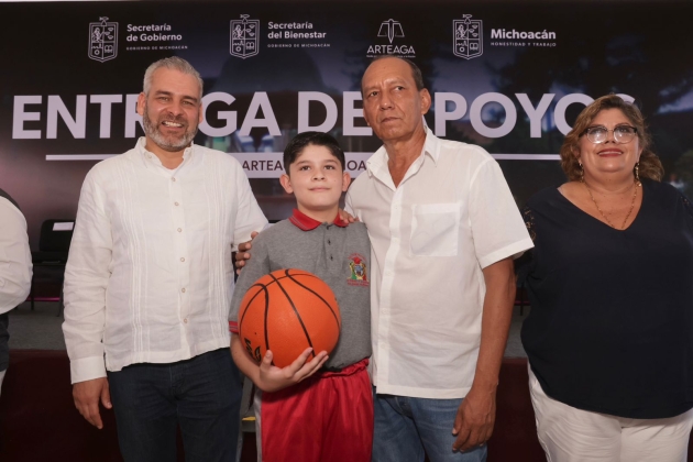 Arteaga sigue de pie con seguridad y  actividad productiva: ARB 