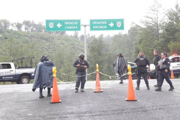 8 detenidos en bloqueos de la región Uruapan, hay libre tránsito en San Lorenzo y Capácuaro: SSP 