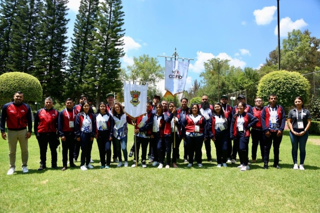 Abanderan a delegación michoacana que participará en Juegos Autóctonos 
