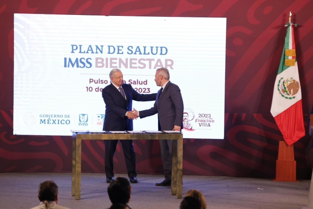 Firma Alfredo Ramírez Bedolla Acuerdo de Federalización del Sistema de Salud IMSS Bienestar 