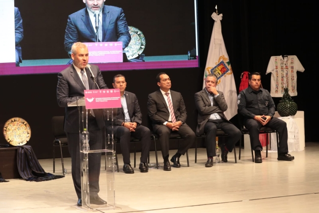 Inaugura Bedolla Congreso Internacional en Prevención del Delito