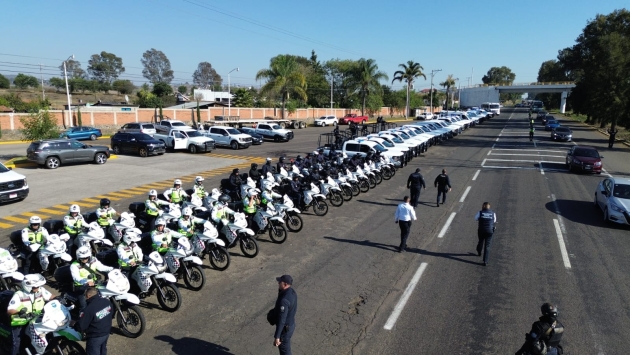 Con más de 3 mil 500 elementos arrancó operativo de seguridad Blanca Navidad 