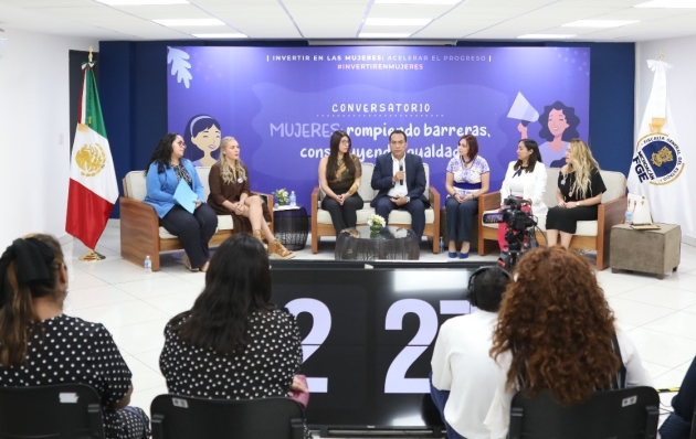 Realiza FGE conversatorio: Mujeres rompiendo barreras, construyendo igualdad.  