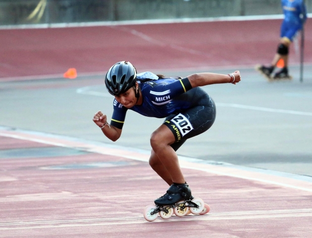 Patinadora michoacana tiene intensa agenda deportiva en Europa 