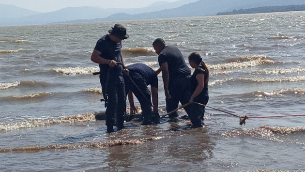 Deshabilita Guardia Civil megatoma ilegal para el huachicoleo de agua en el lago de Pátzcuaro 