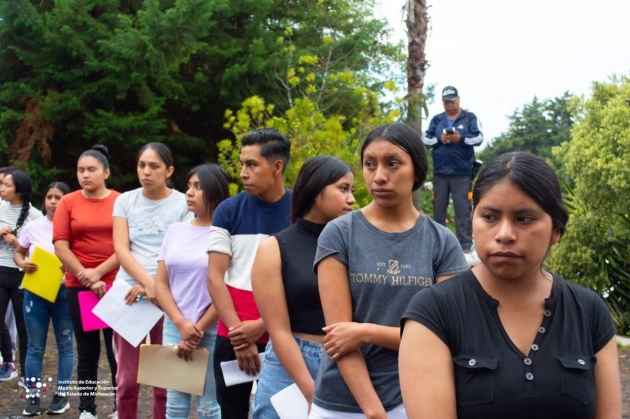 Hoy presentan examen oral aspirantes a la Escuela Normal Indígena 