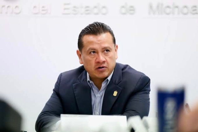 Bloqueos en Uruapan, con tintes de vínculos delincuenciales: Torres Piña 