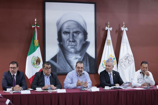 Ramírez Bedolla instruye reforzar acciones para preservación del lago de Pátzcuaro 